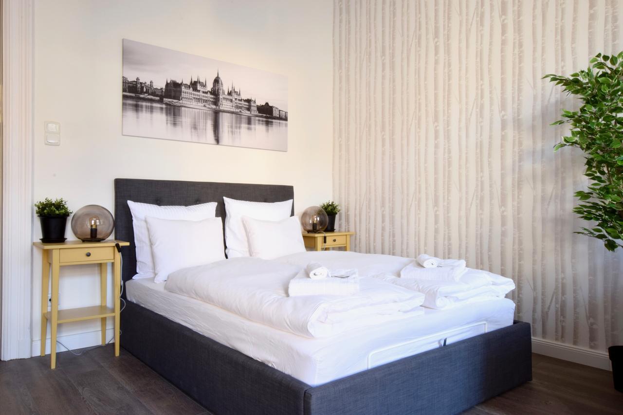 Standard Apartment By Hi5 - Dessewffy 39 Budapest Eksteriør billede
