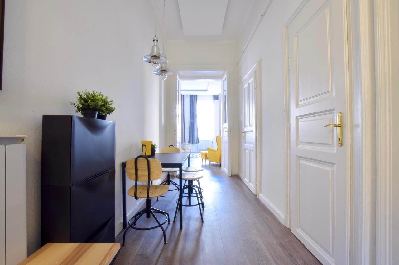 Standard Apartment By Hi5 - Dessewffy 39 Budapest Eksteriør billede