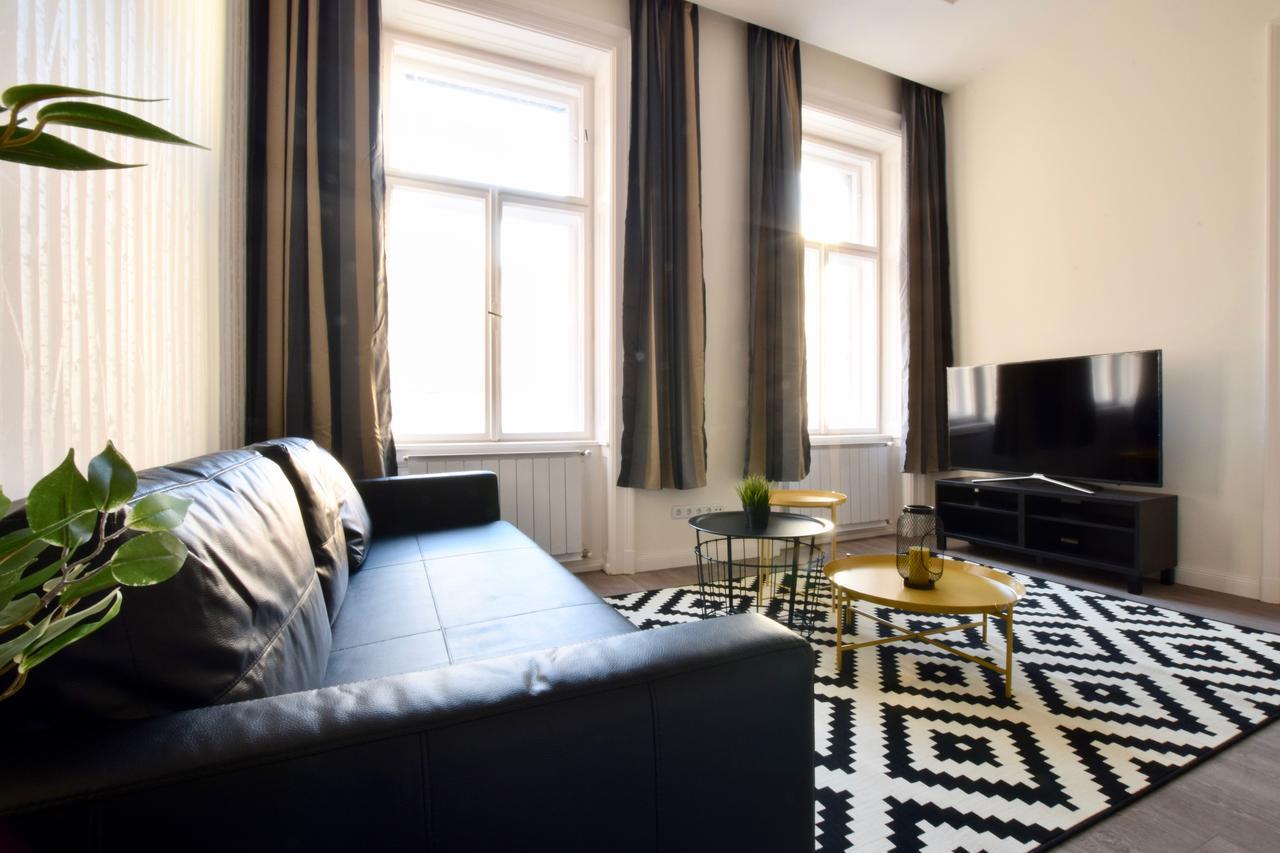 Standard Apartment By Hi5 - Dessewffy 39 Budapest Eksteriør billede